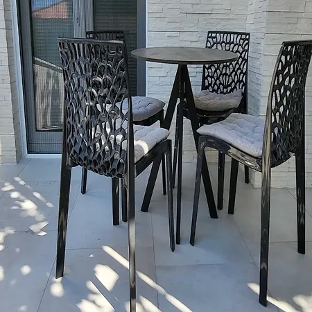 One Bedroom With Terrace